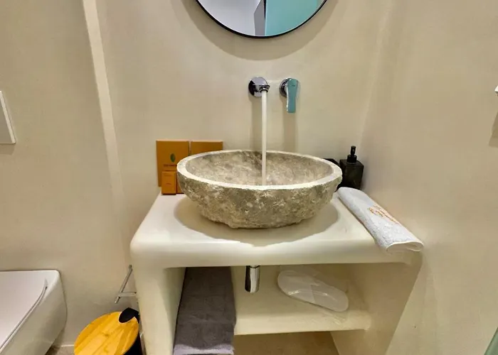 La Vie Est Belle Luxury With Jacuzzi 1 Appartamento *