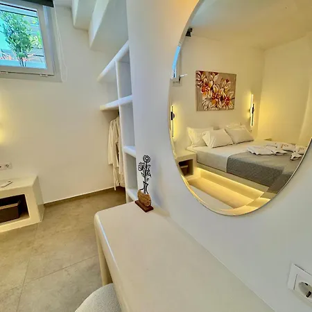 La Vie Est Belle Luxury With Jacuzzi 1 شقة Pounda