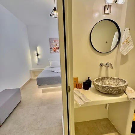 شقة La Vie Est Belle Luxury With Jacuzzi 1